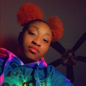 Meet your Posher, Taniya